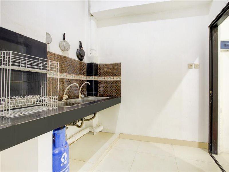 Hotel Vaccinated Staff - Spot On 3928 Terrace House Syariah Pondoktjing Dua Exterior foto