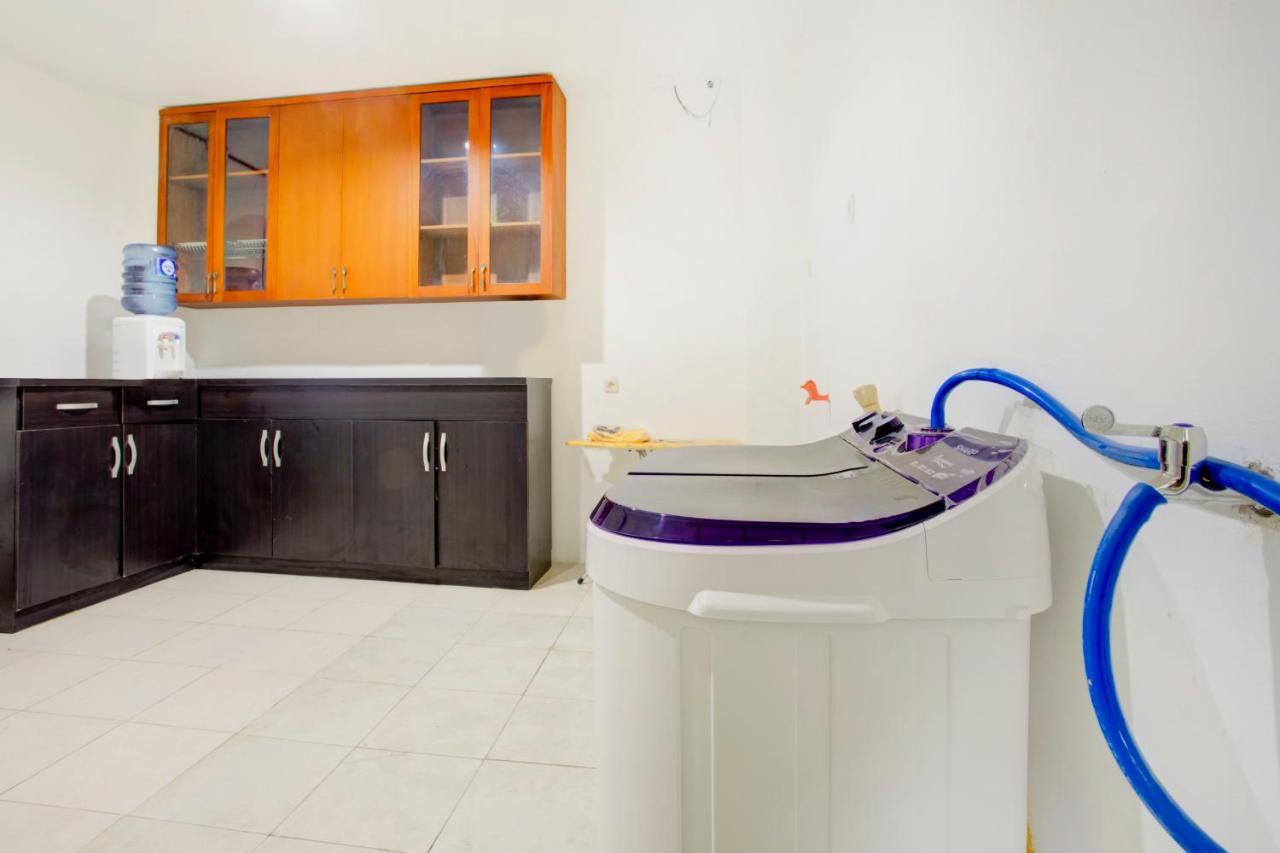 Hotel Vaccinated Staff - Spot On 3928 Terrace House Syariah Pondoktjing Dua Exterior foto
